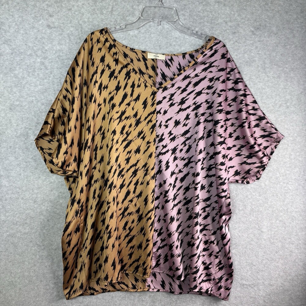 Women’s Blouse 1X Animal Print Color Block Two Tone Plus Size Pink Short Sleeve